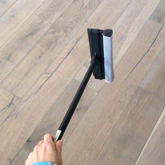 Car Windshield Wash Cleaner Unique Pivoting Head Window Glass Cleaner Car - Picture 3 of 10